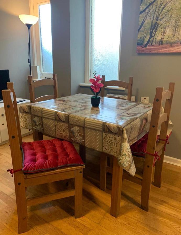 Cheap Budget Accommodation Galway Buitenkant foto