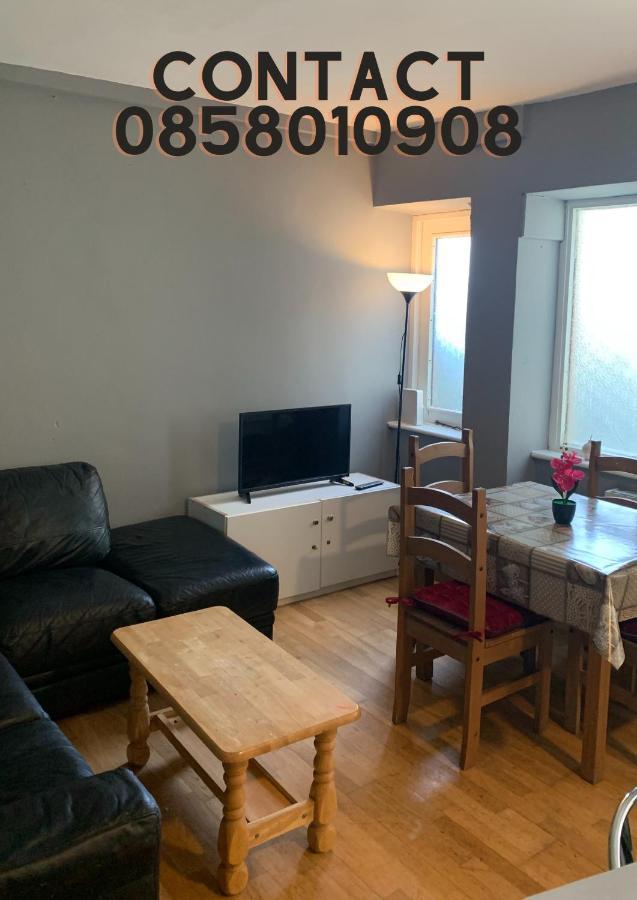 Cheap Budget Accommodation Galway Buitenkant foto