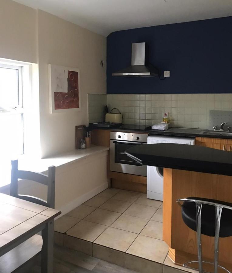 Cheap Budget Accommodation Galway Buitenkant foto